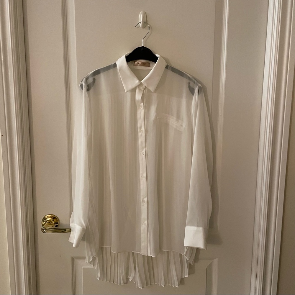 NWOT OAK + FORT Sheer Blouse